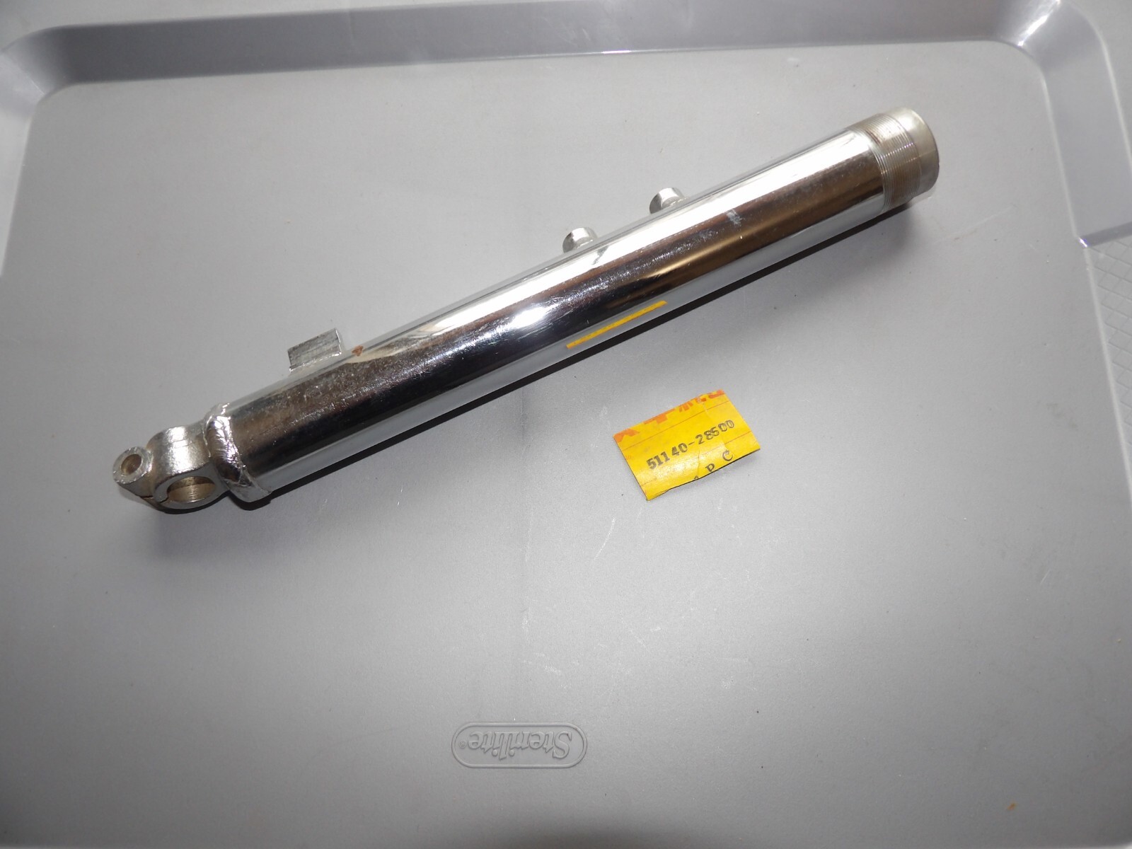 NOS Suzuki TS185 1971-73 TC125 1972-73 Genuine Left Outer Fork Tube 51140-28600