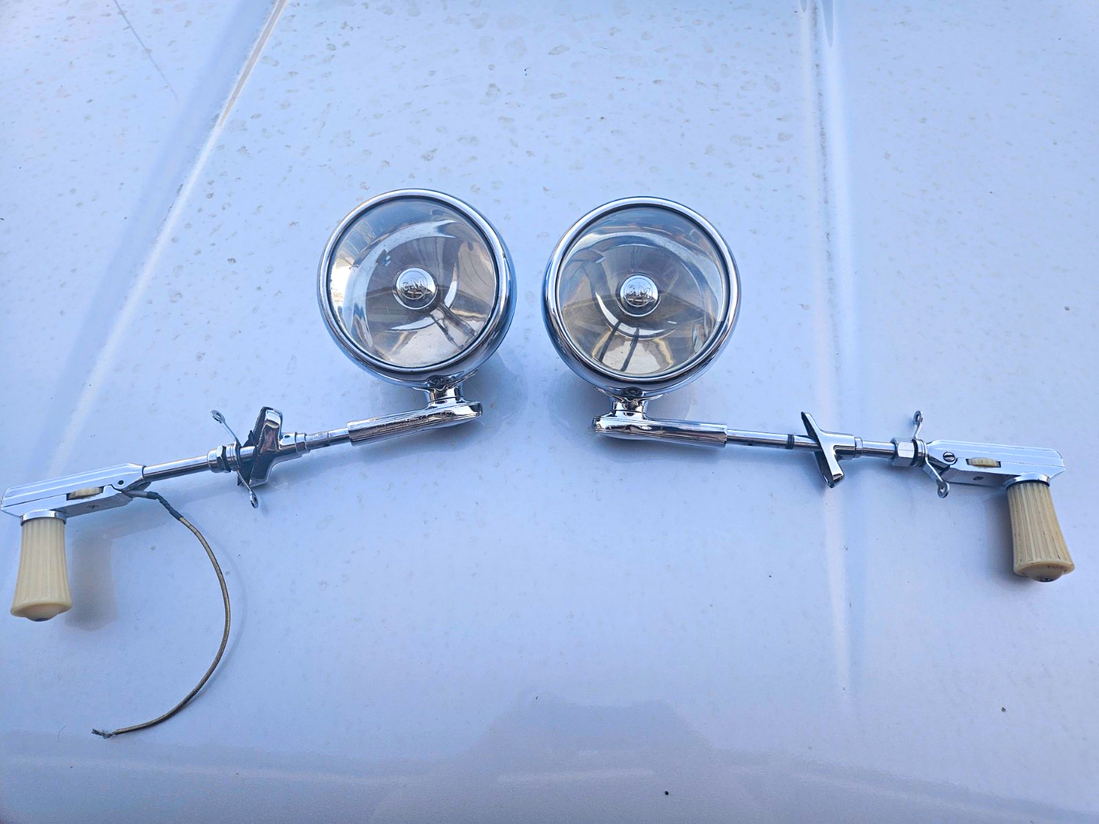 2 Gm Spotlights S16  Pair 1941 42 46 47 1948 Chevrolet Fleetline