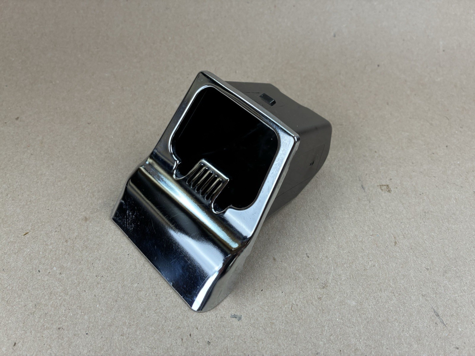 2003 2004 2005 2006 CHEVY SILVERADO GMC SIERRA CENTER DASH ASH TRAY INSERT OEM