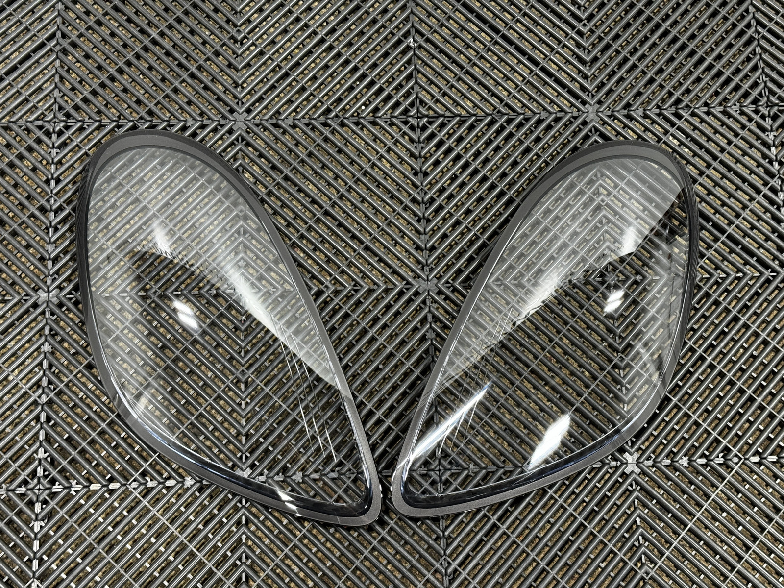 Porsche 981 Headlight Replacement Lenses (Priced Individually(