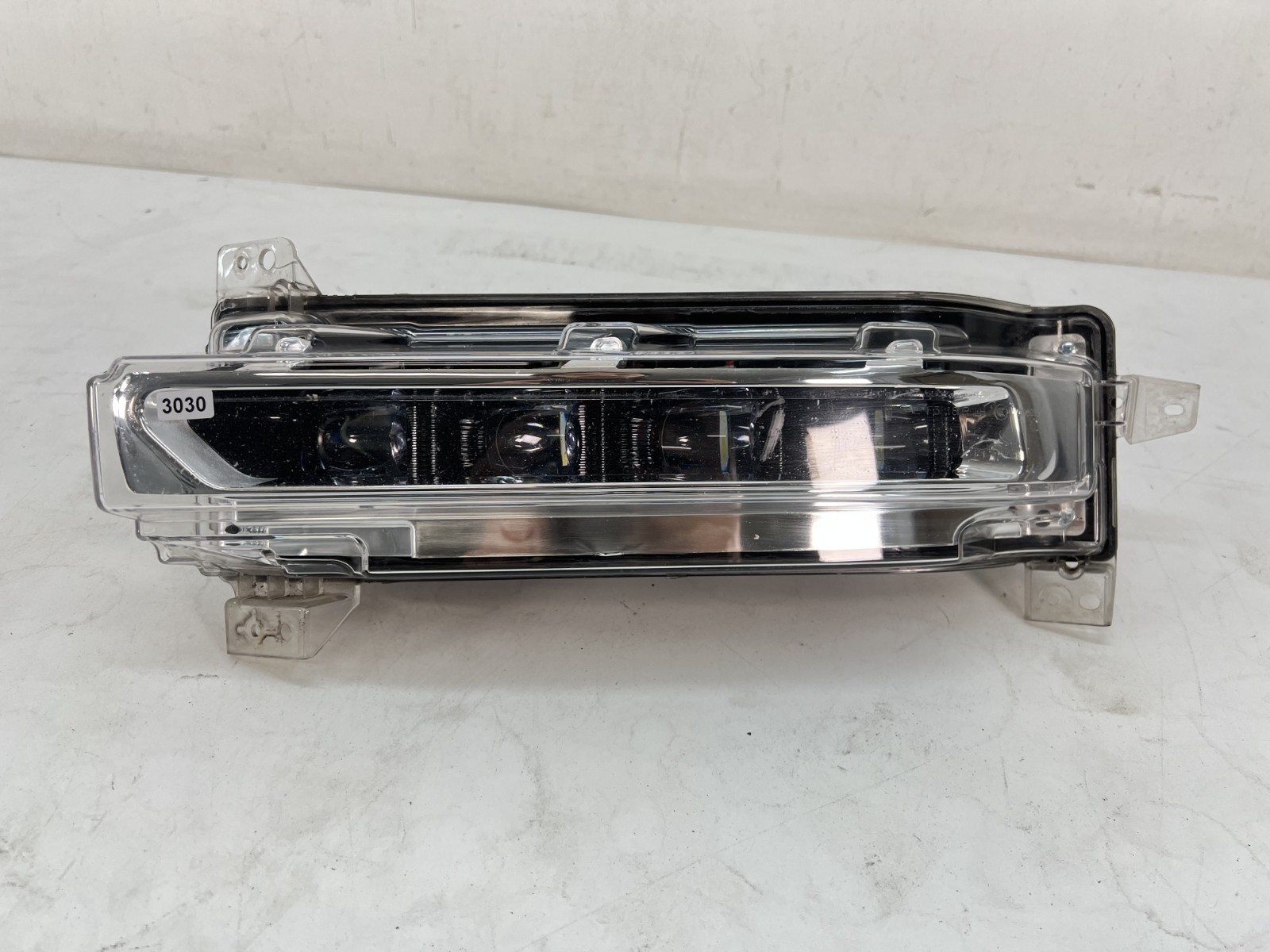 2018-2021 Lincoln Navigator Front Left Driver Side Fog Light OEM