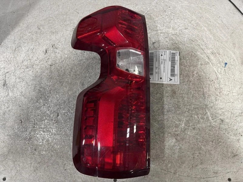 2019-2025 Chevy Silverado 1500 2500 Passenger Side Tail Light with Box RH OEM