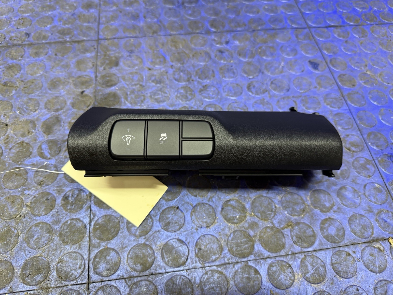 24-26 Hyundai Elantra Traction Interior Light Dimmer Control OEM 93700aa420nnb 24-26 Hyundai Elantra Traction Interior Light Dimmer Control OEM 93700aa420nnb