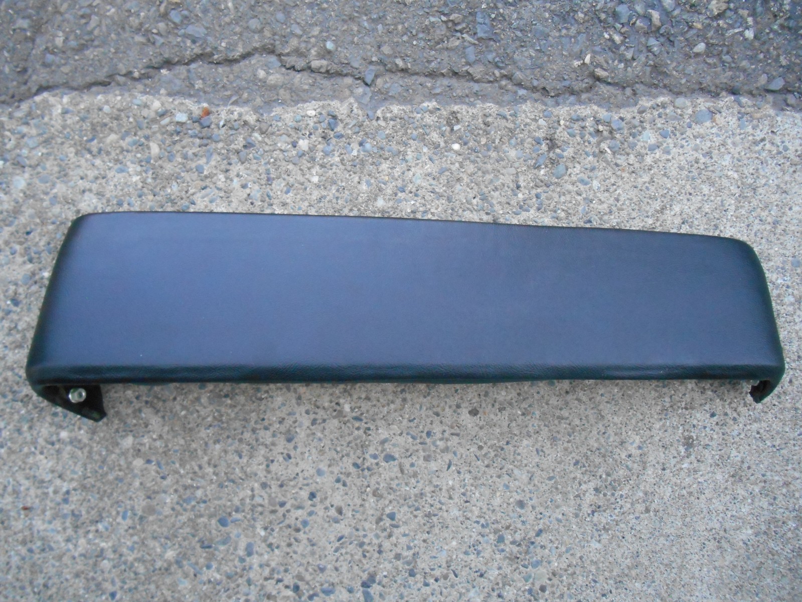 MOPAR 1963 Sport Fury black dash pad Belvedere 426 Max Wedge Golden Commando MOPAR 1963 Sport Fury black dash pad Belvedere 426 Max Wedge Golden Commando