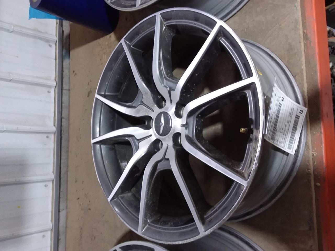 Wheel 19x8 Front 10 Straight Spoke Fits 20-26 G70 2215217
