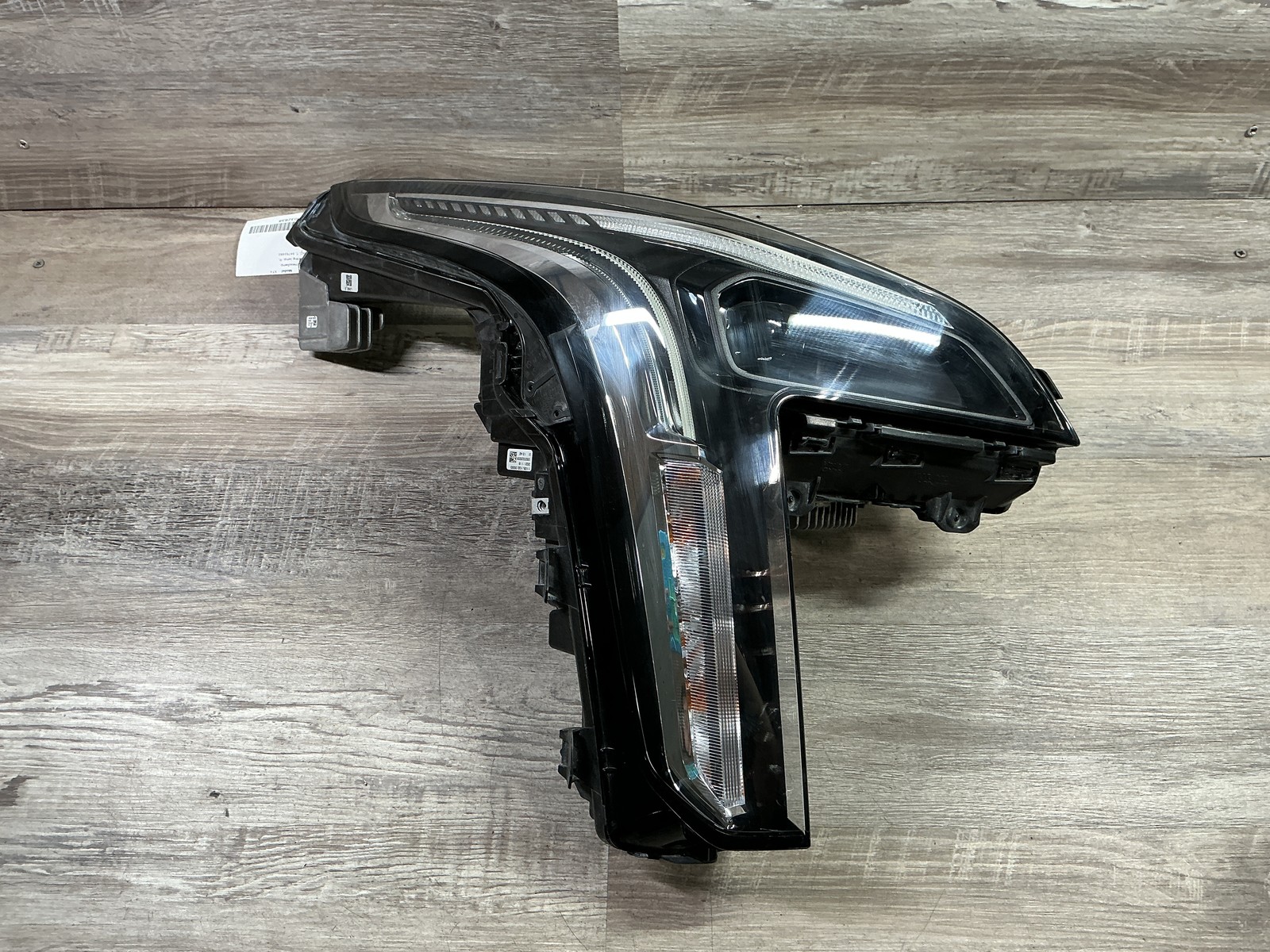 USED - 2019-2023 Cadillac XT4 R Headlamp LED - OEM USED - 2019-2023 Cadillac XT4 R Headlamp LED - OEM