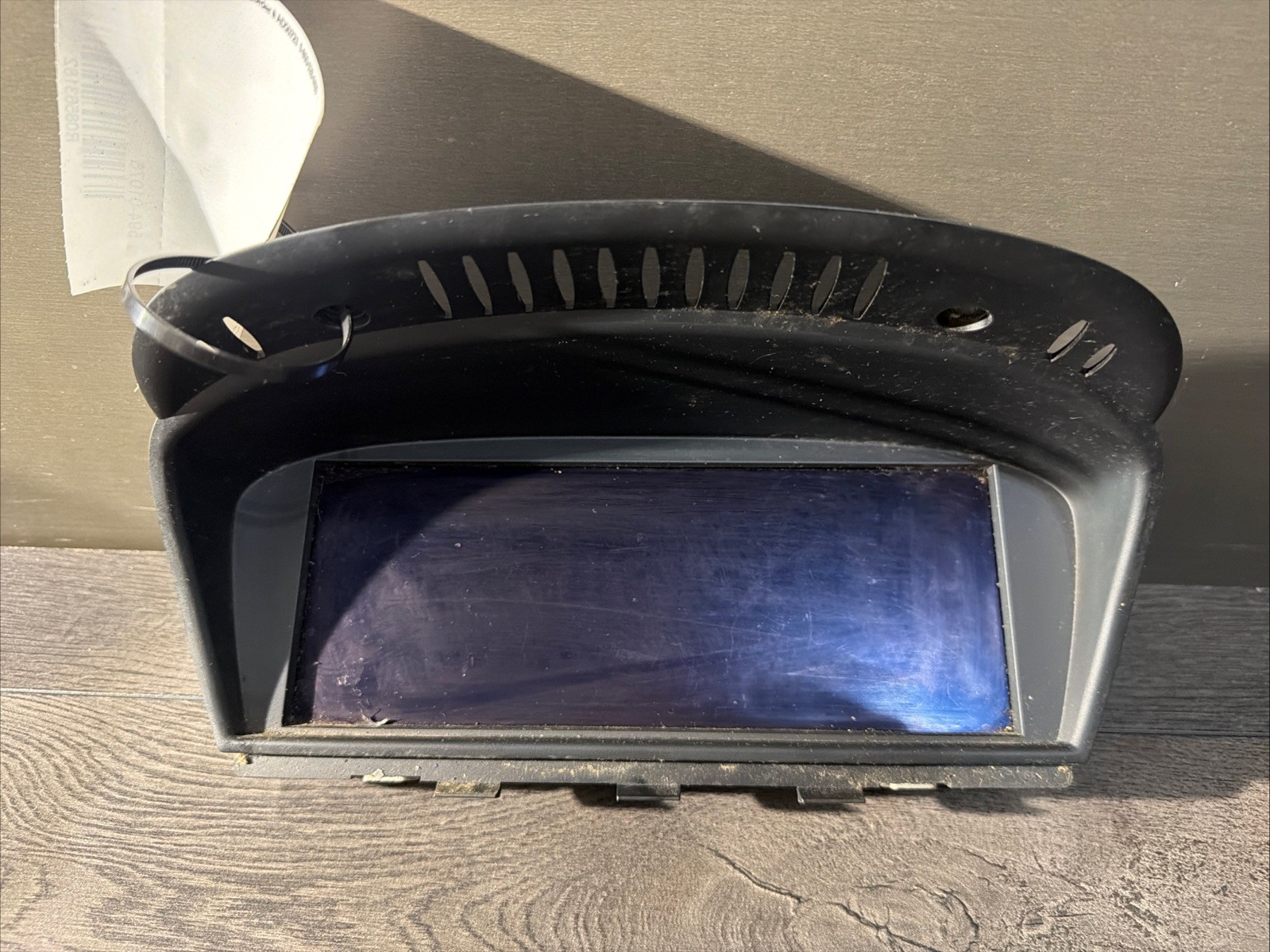 2009-2013 BMW 3 Series Radio Display Screen OEM 65829211969 2009-2013 BMW 3 Series Radio Display Screen OEM 65829211969