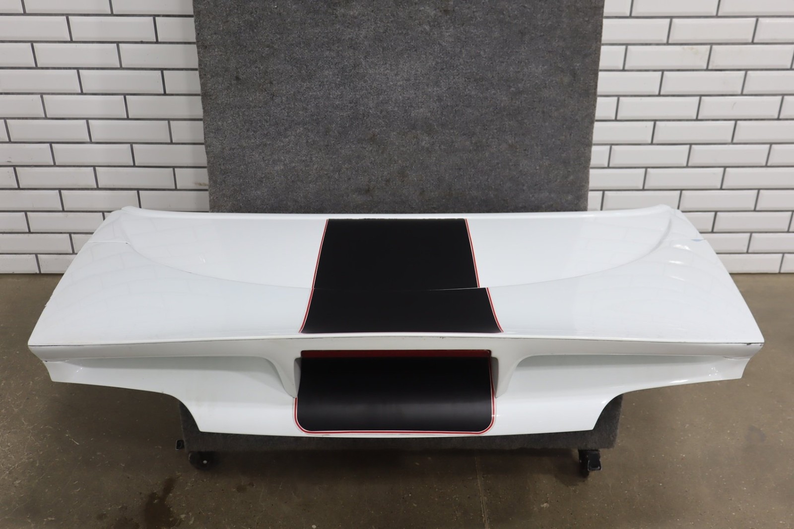 1996-2002 Chevrolet Camaro Z28 SS Decklid/Tailgate Artic White 10