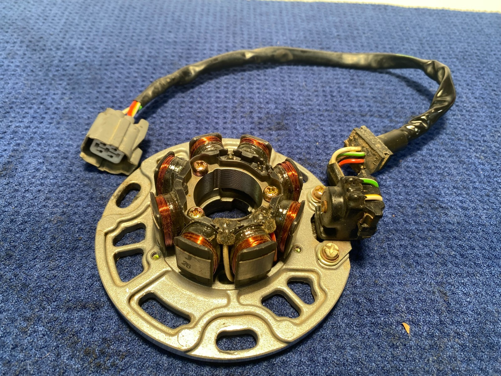 01-02 KAWASAKI KX125 OEM GOOD STATOR MAGNETO GENERATOR ALTERNATOR HARNESS 2002