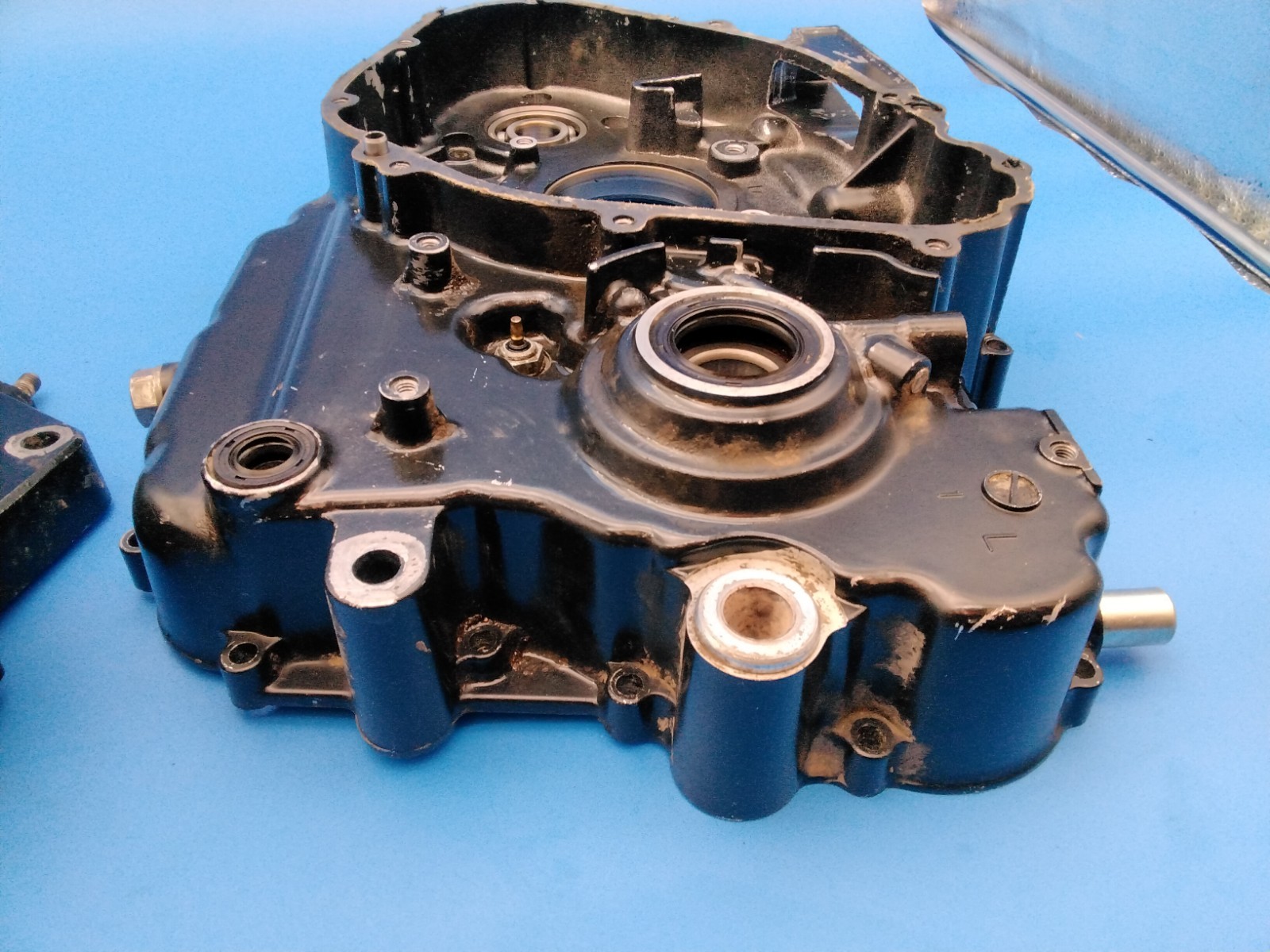 1987-1995 Kawasaki KLR 650 Engine Crankcase Matched Set No Damage KLR650 KL 500