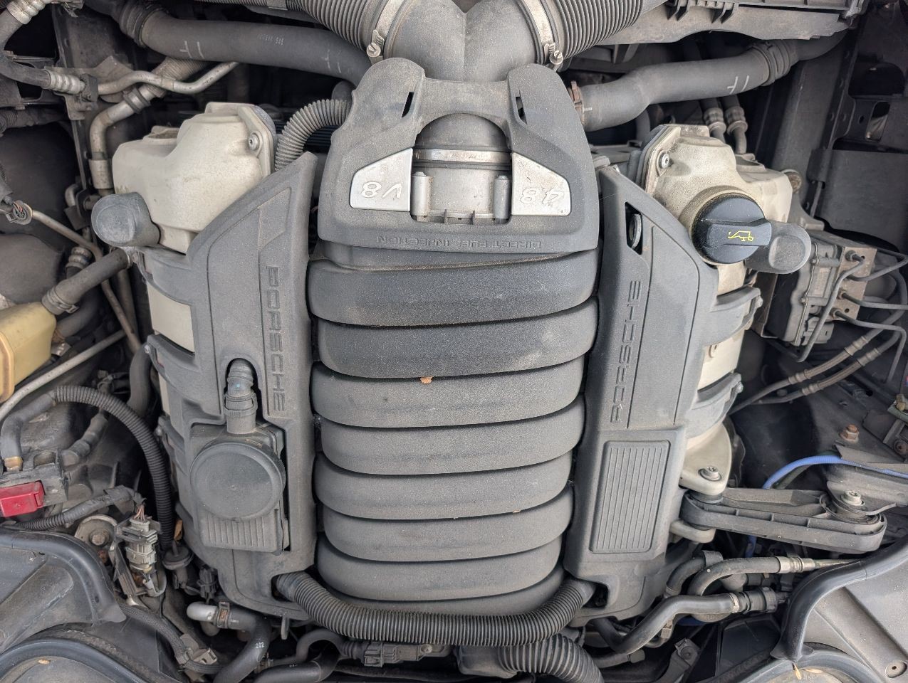 Engine 4.8L VIN B 5th Digit AWD Fits 10-13 PORSCHE PANAMERA 1045415