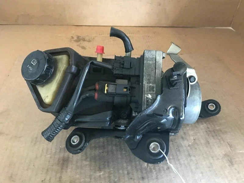 2015-2018 Nissan Altima Power Steering Pump OEM