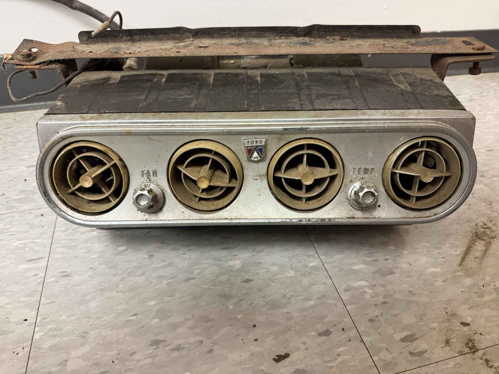 1964-1966 Ford Mustang Falcon Mercury Cougar Factory Under Dash A/C Unit FoMoCo