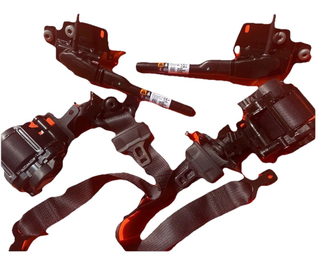 2024 2025 CHEVY TRAVERSE SEATBELTS WITH PRETENSIONERS FRONT 2024 2025 CHEVY TRAVERSE SEATBELTS WITH PRETENSIONERS FRONT