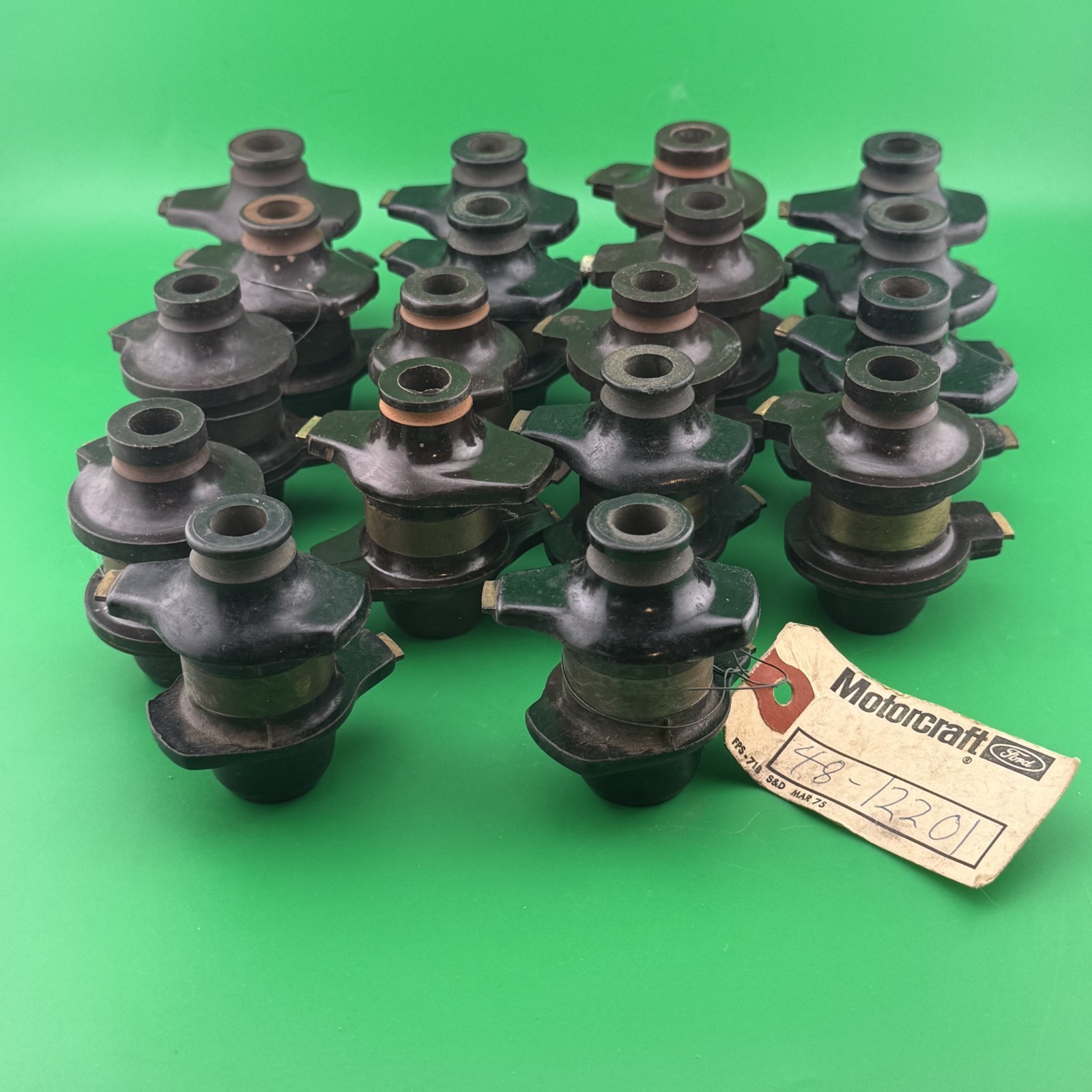NOS 1932-36 Ford distributor rotor  1936 1935 1934 1933 48-12201 Lot of 18
