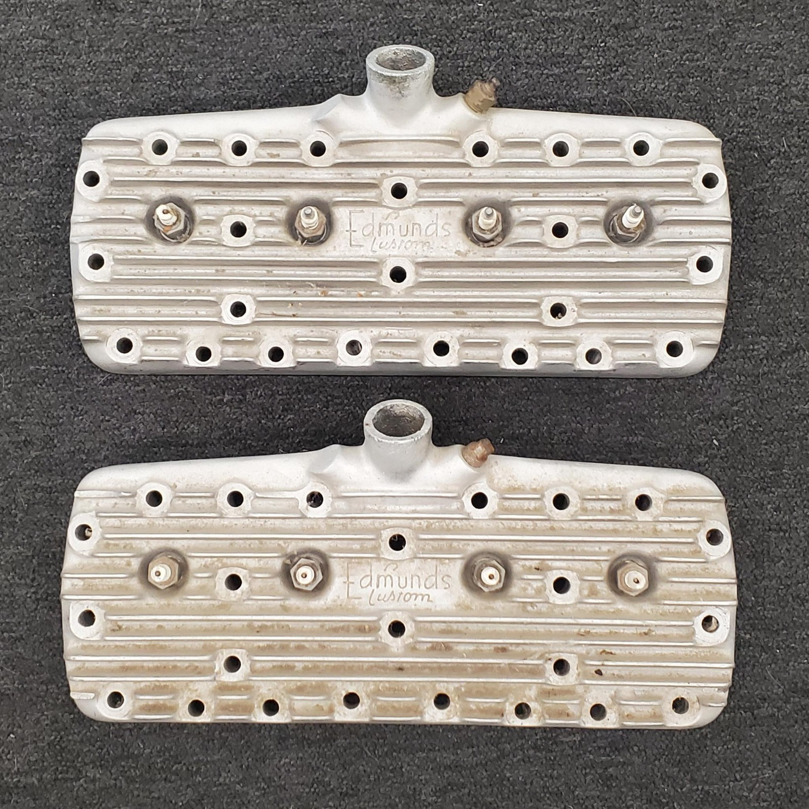 Edmunds 24 Stud Ford Flathead Cylinder Heads Finned Aluminum Vintage Speed Parts Edmunds 24 Stud Ford Flathead Cylinder Heads Finned Aluminum Vintage Speed Parts