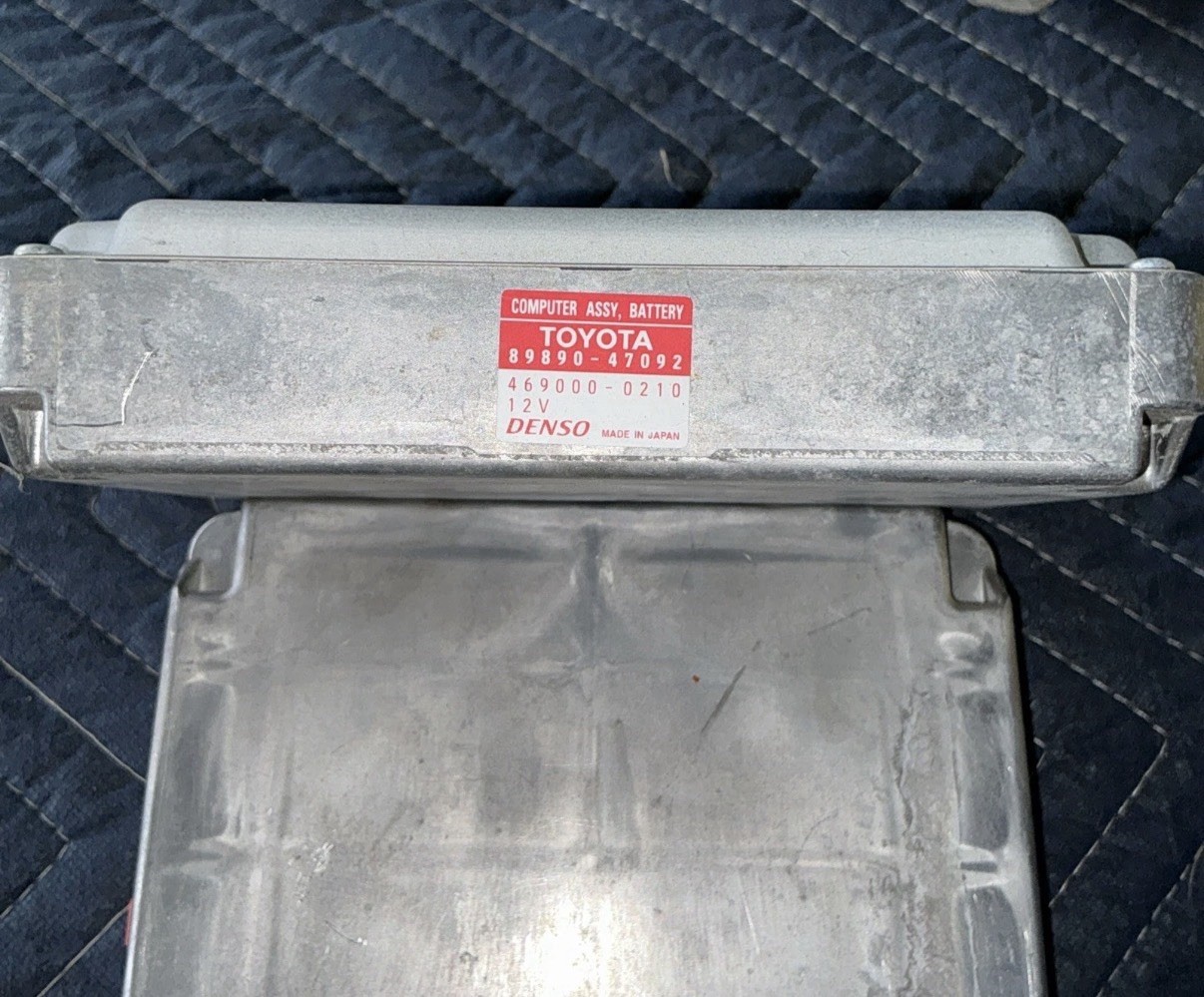 04-09 TOYOTA PRIUS Hybrid Battery Control Module Computer ECU ECM 89890-47092 04-09 TOYOTA PRIUS Hybrid Battery Control Module Computer ECU ECM 89890-47092