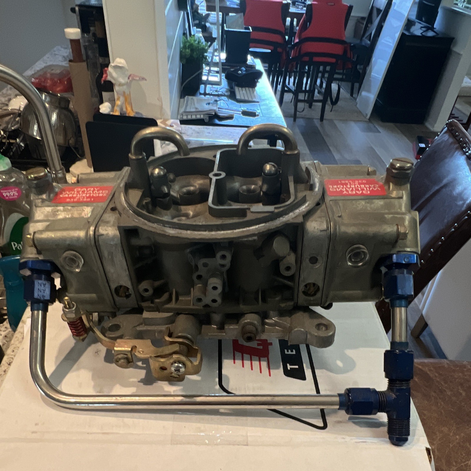 Holley 750 Double Pumper Carburetor with Fuel Inlet Fitting Holley 750 Double Pumper Carburetor with Fuel Inlet Fitting