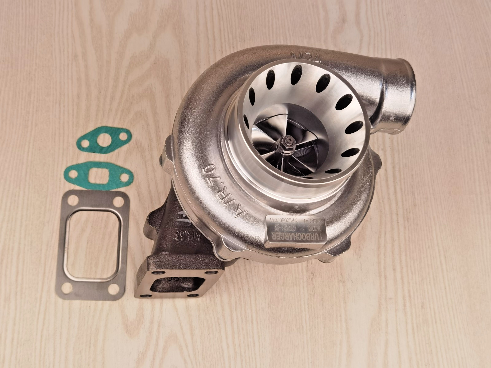 billet Turbo GT3582 GT30 T3/T4 T04E T3 .63 A/R 5 bolt turbine A/R .70 anti-surge