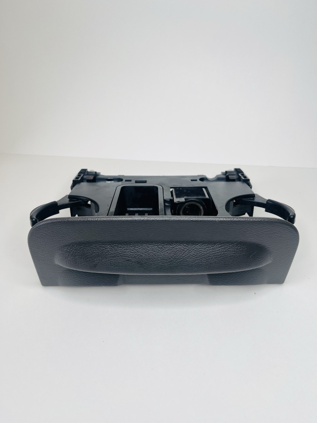 2003-11 Mercury Grand Marquis Ford Crown Victoria Cupholder Ash Tray Gray OEM 2003-11 Mercury Grand Marquis Ford Crown Victoria Cupholder Ash Tray Gray OEM