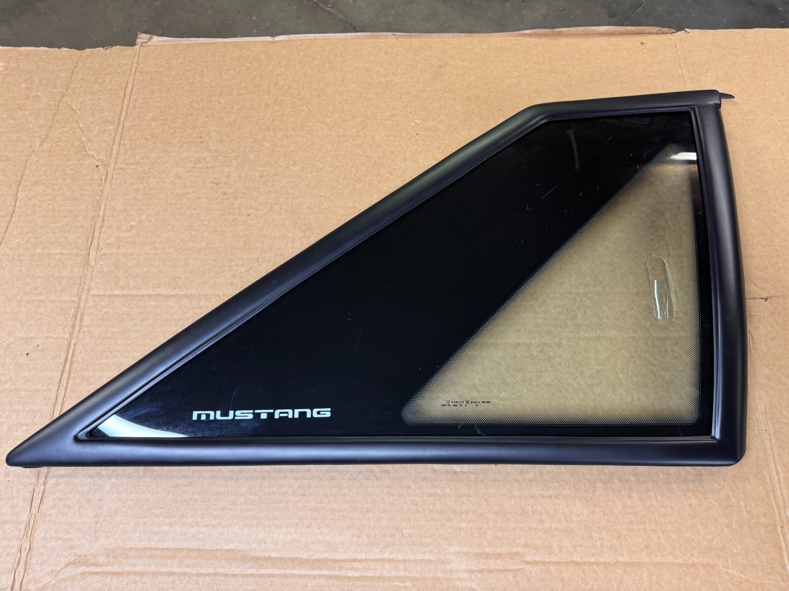 87-93 Ford Mustang Quarter Window Glass PASSENGER Side HATCHBACK Carlite GT LX