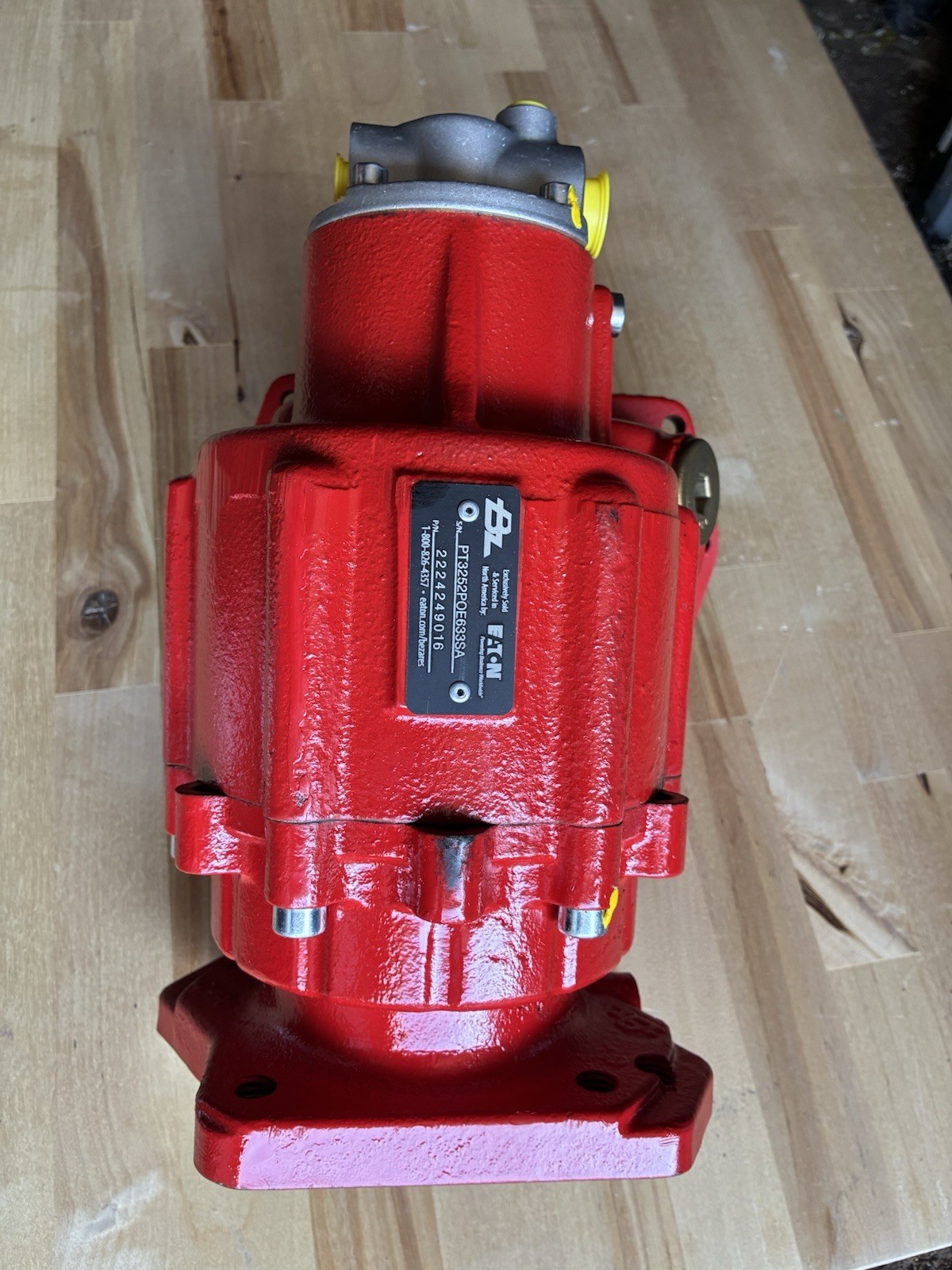 Eaton Bezares 3252 Series power take-off (PTO) unit with complete install kit