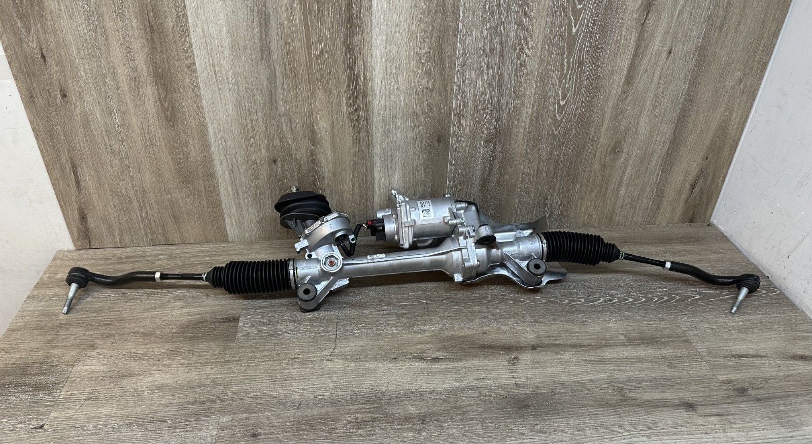 2022-24 CADILLAC XT5  RACK AND PINION ASSY OEM 85735170 - LIKE NEW