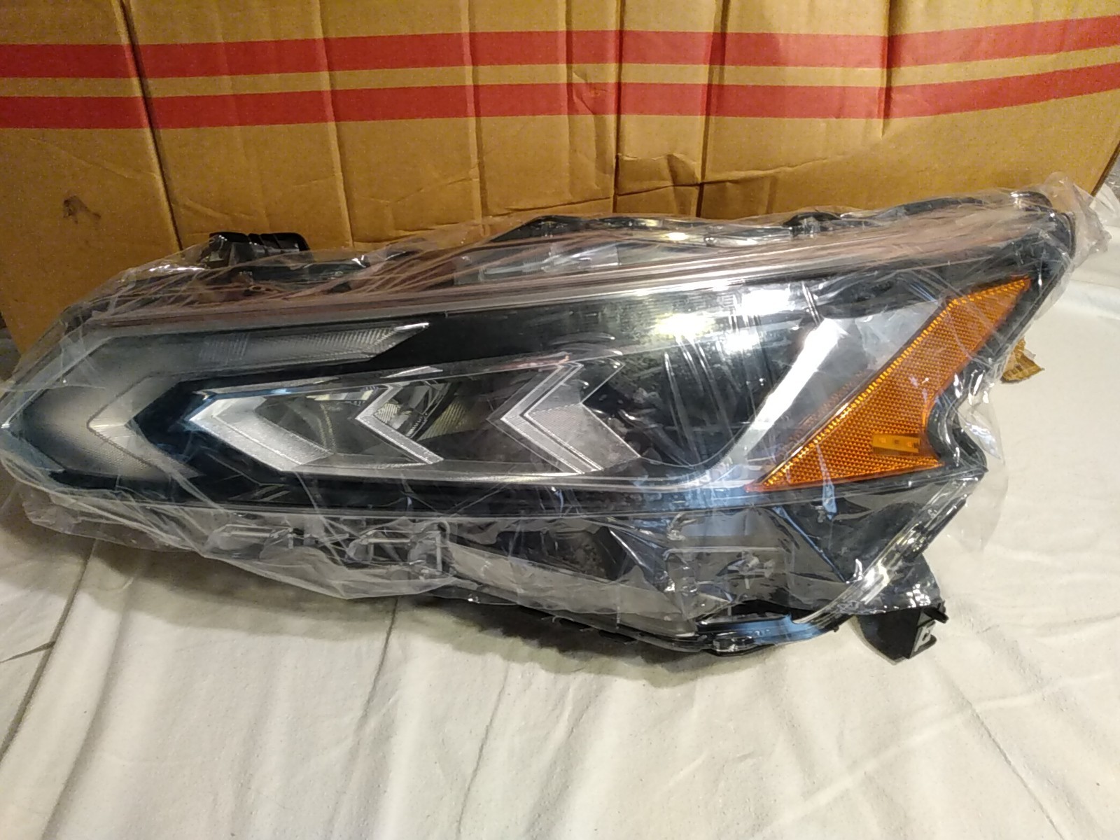 2019-21 Nissan Sedan Upgrade Headlight Assembly LED Left Driver Side 2019-21 Nissan Sedan Upgrade Headlight Assembly LED Left Driver Side