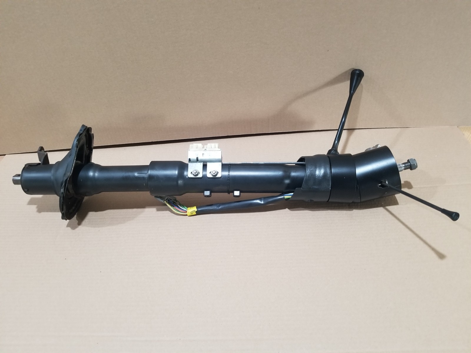 87-91 Ford Pickup Truck Bronco tilt steering column automatic auto trans