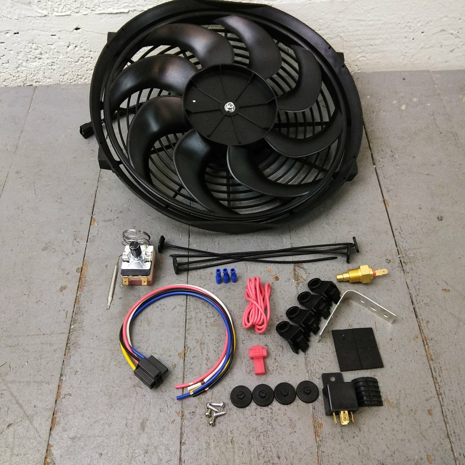1968-82 Chevy Corvette Adj Temp 14\