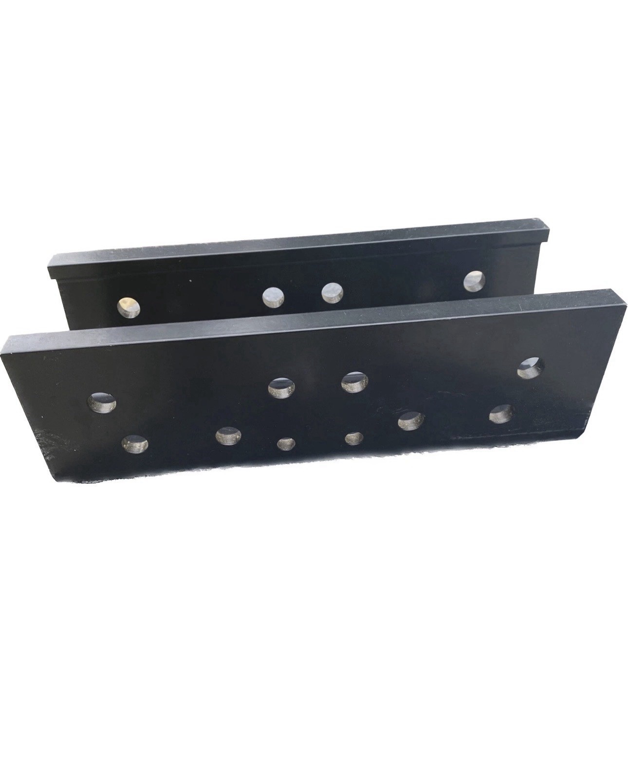 A52-6001 Genuine Paccar Insert Crossmember. This insert crossmember from PACCAR