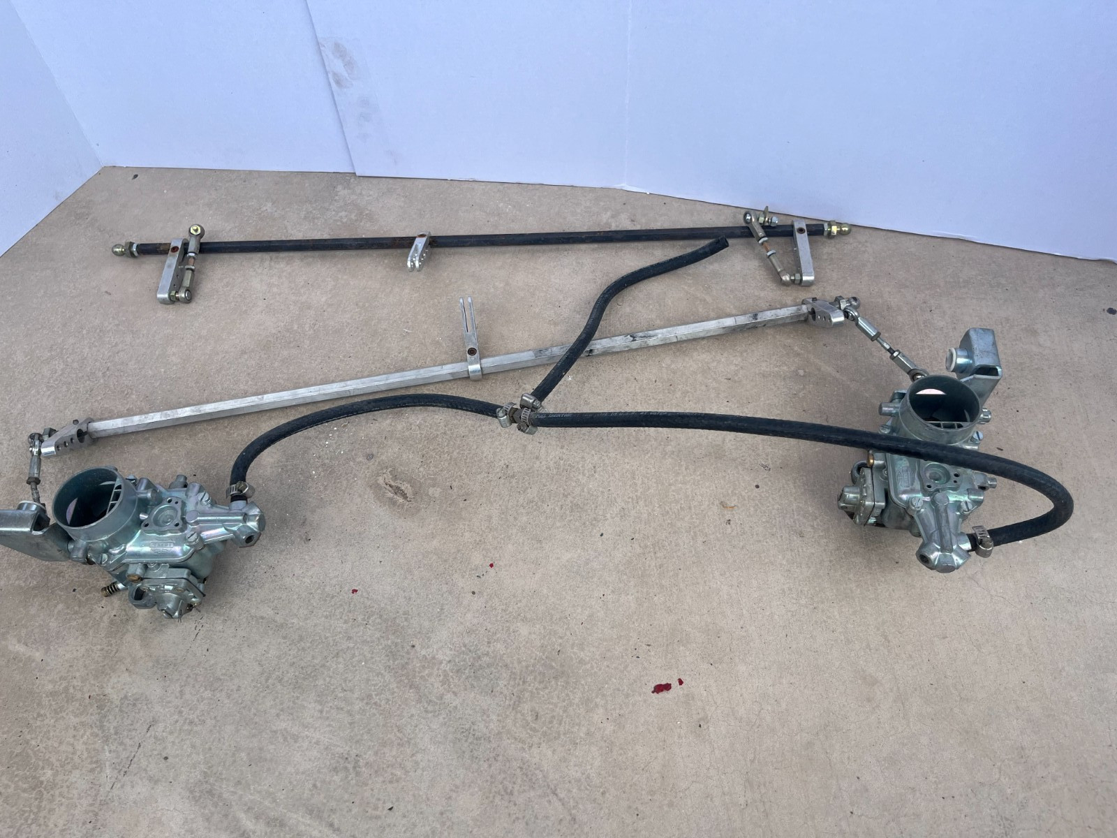 Empi Dual Carburetor Set up Volkswagen Air Cooled Engine EPC34 (2 Carburetors)