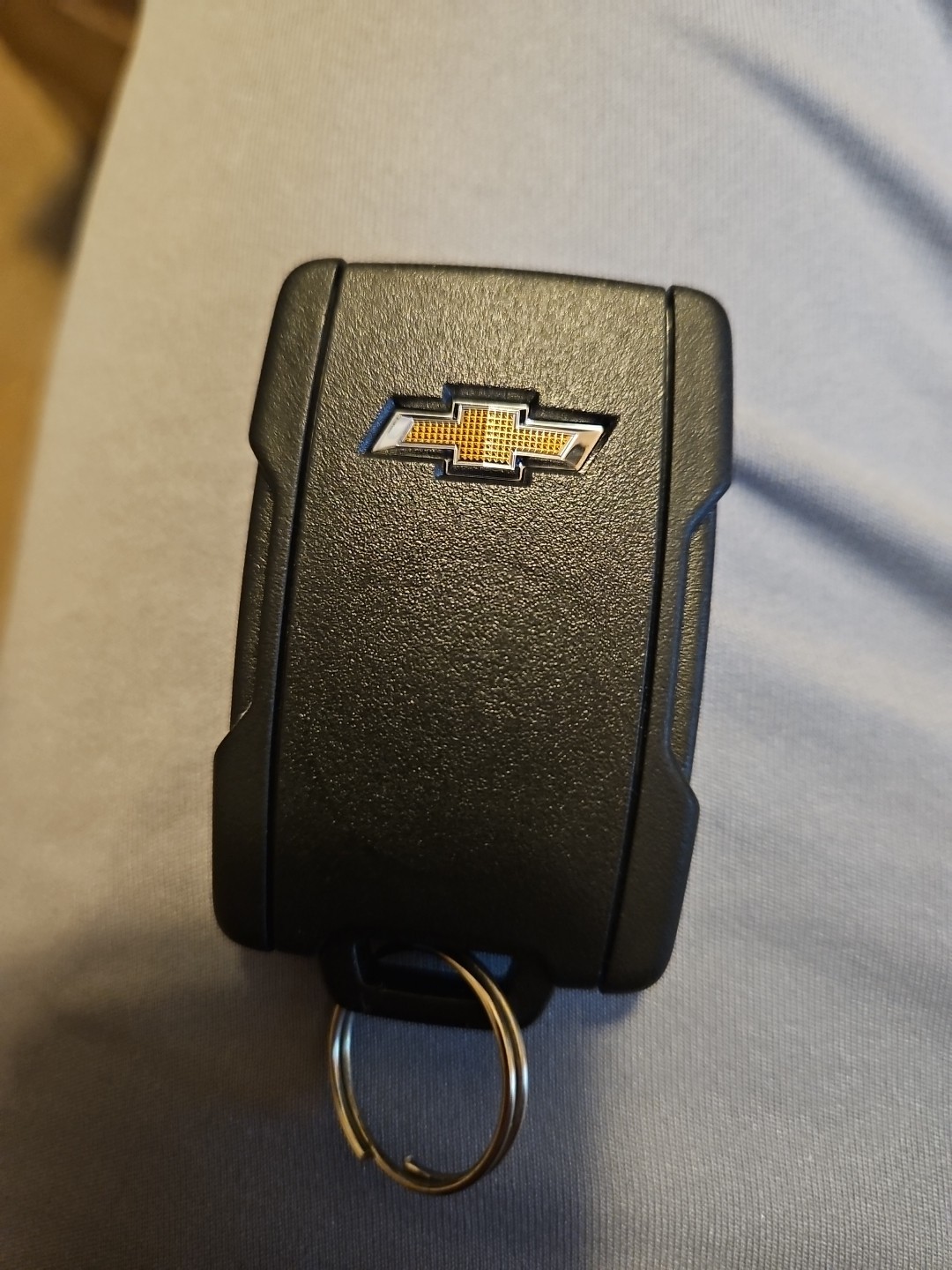 Keyless Entry Transmitter GM Parts 84540864 OEM** Chevy Logo Suburban, Tahoe Keyless Entry Transmitter GM Parts 84540864 OEM** Chevy Logo Suburban, Tahoe