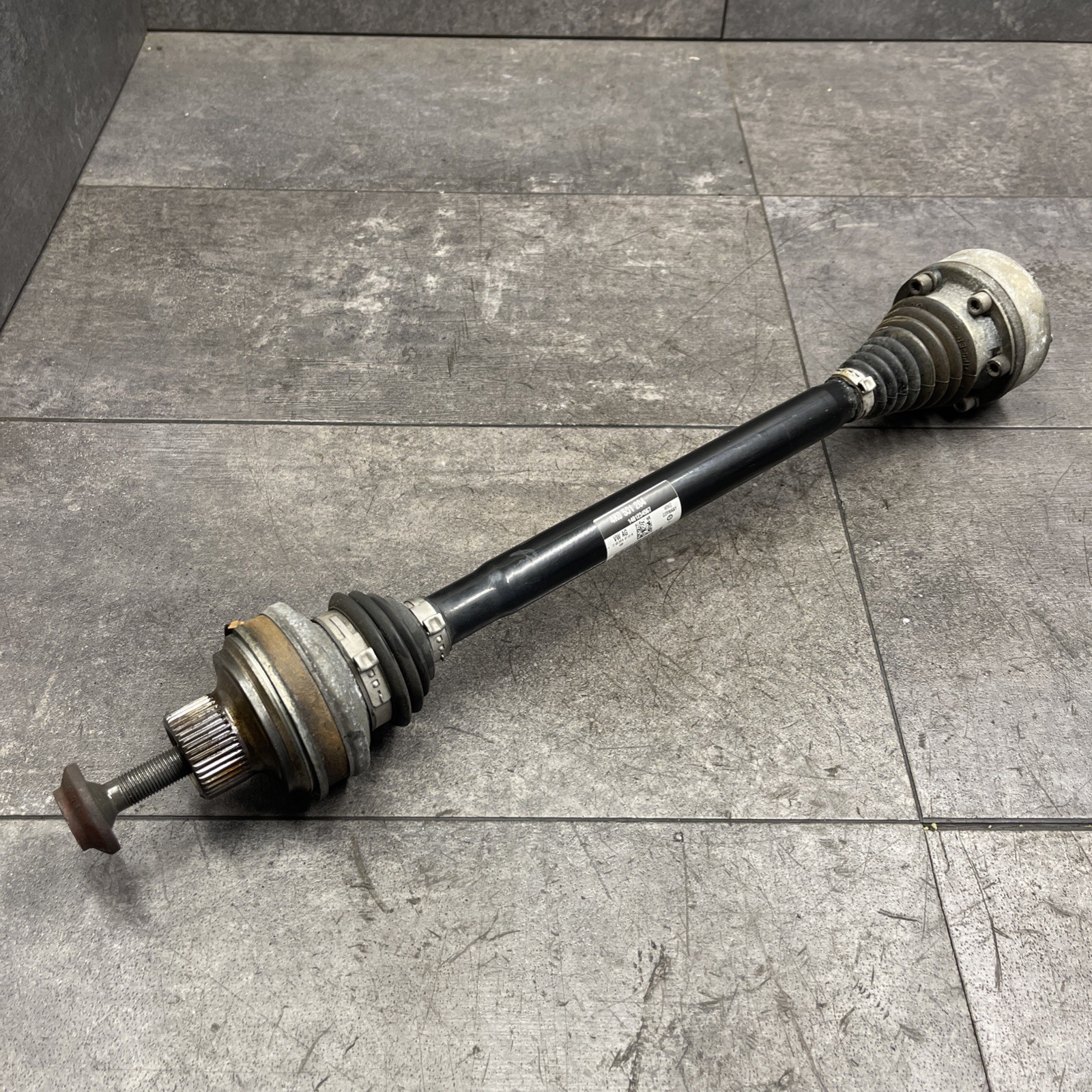 OEM 2019 - 2023 AUDI A6 Rear Right Side Axle Half Shaft 4K0501204