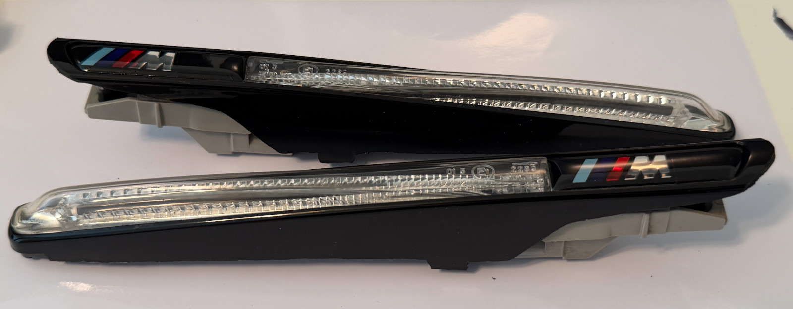 Custom BMW 1M E82 Side Markers Fender Turn Signal Indicators Gloss or Matte Pair