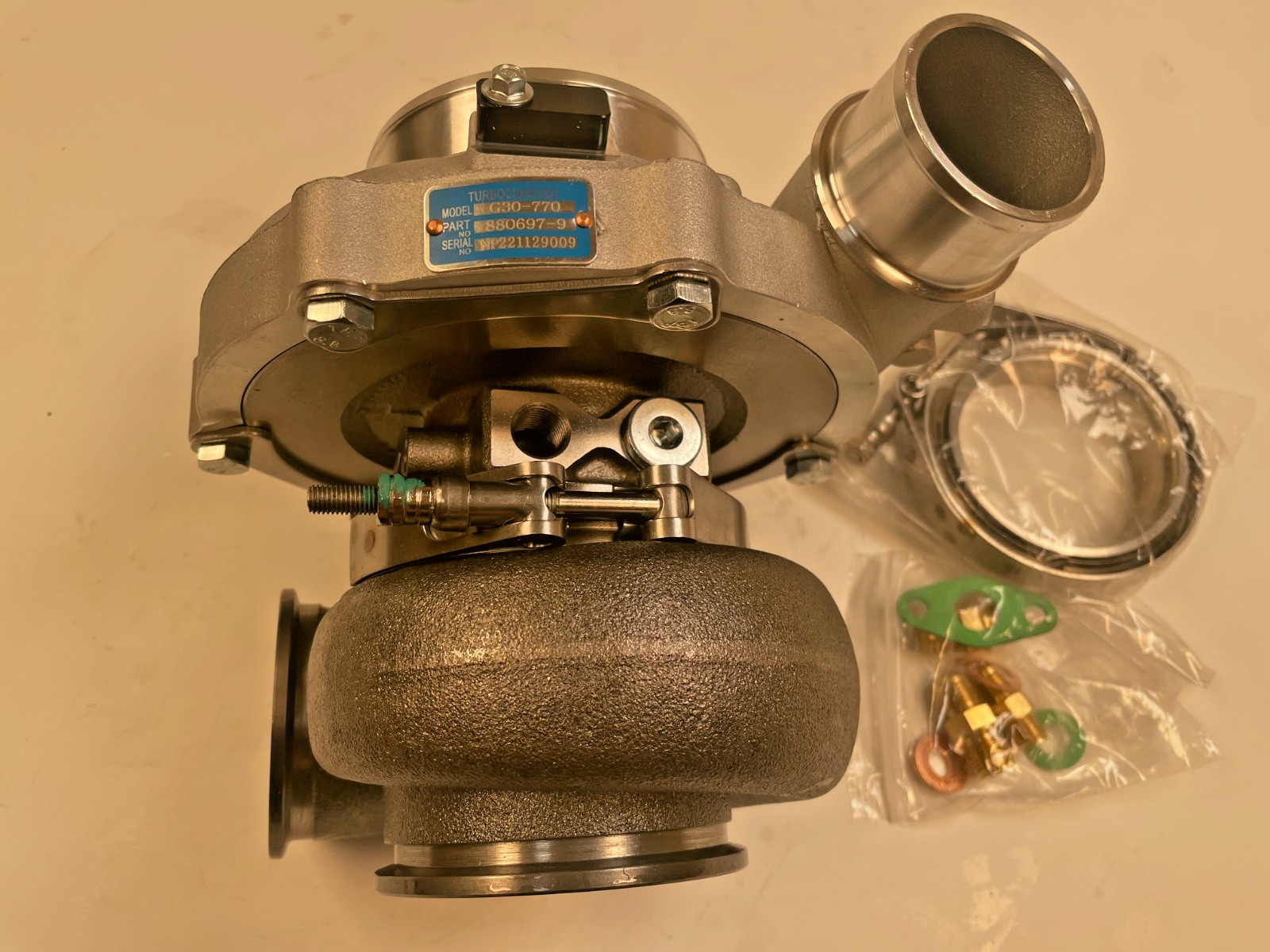 G30-770 Turbo GT30 G Series .83 A/R hot A/R .72 Cold Ceramic Dual ball bearing G30-770 Turbo GT30 G Series .83 A/R hot A/R .72 Cold Ceramic Dual ball bearing
