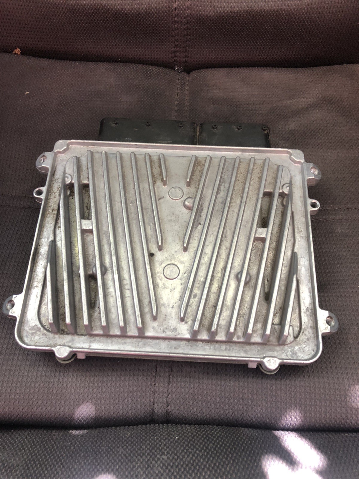 06-10 Mercedes W209 CLK350 E350 C350 ECU Engine Control Unit 2721531092