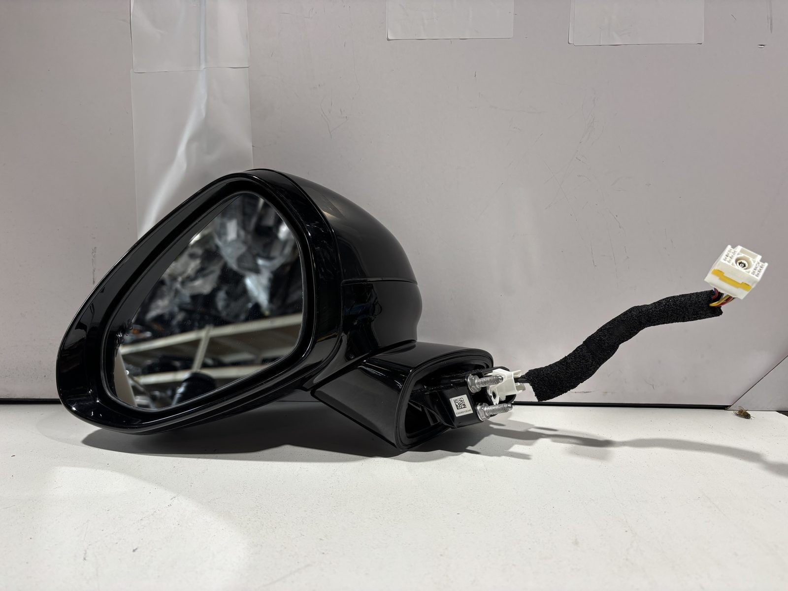 2021 2024 KIA K5 SIDE MIRROR OEM LH LEFT DRIVER SIDE WITH CAMERA & BLIND SPOT