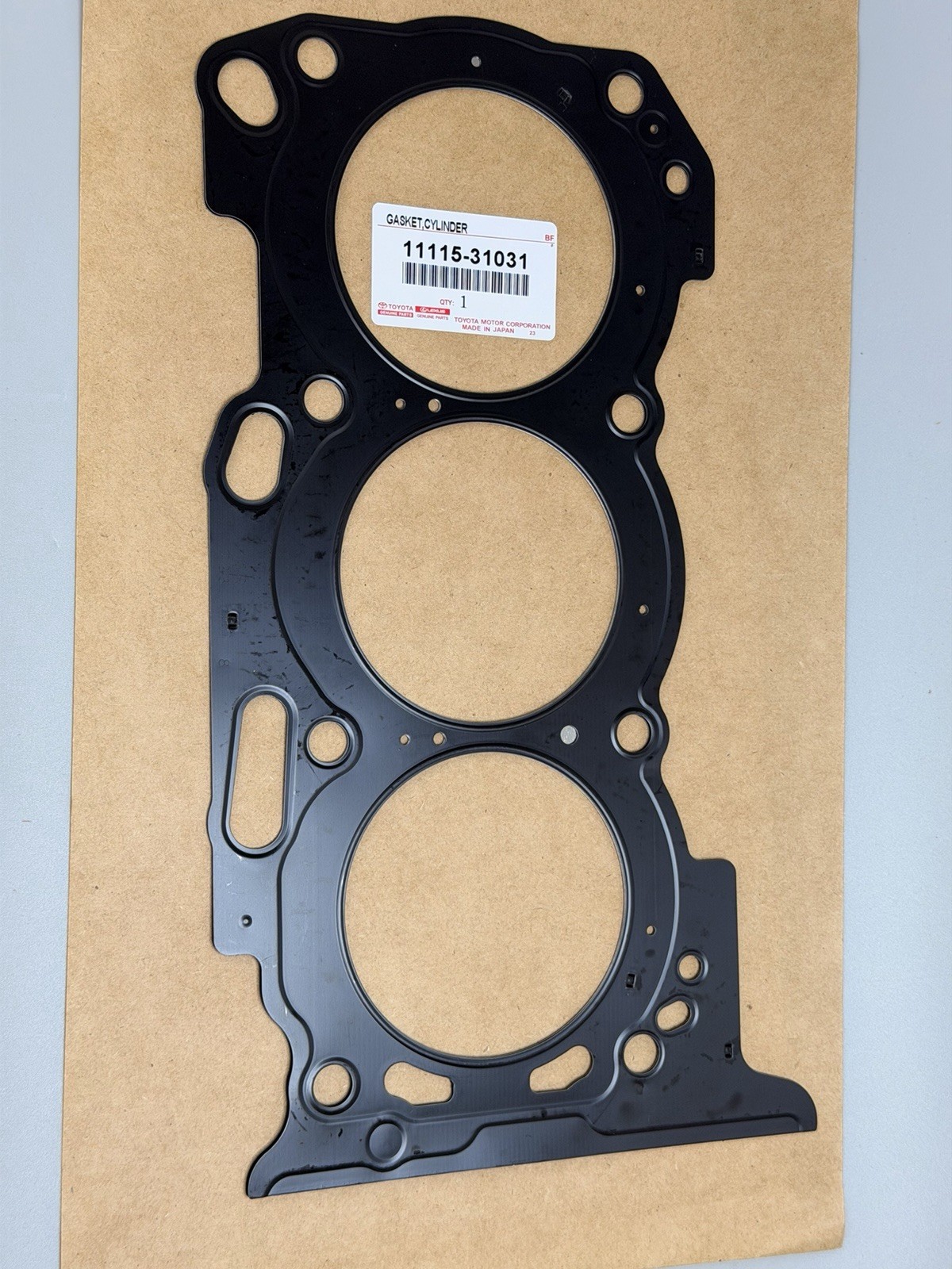 11115-31031 Toyota OEM Genuine Right Engine Cylinder Head Gasket Tacoma Tundra 11115-31031 Toyota OEM Genuine Right Engine Cylinder Head Gasket Tacoma Tundra