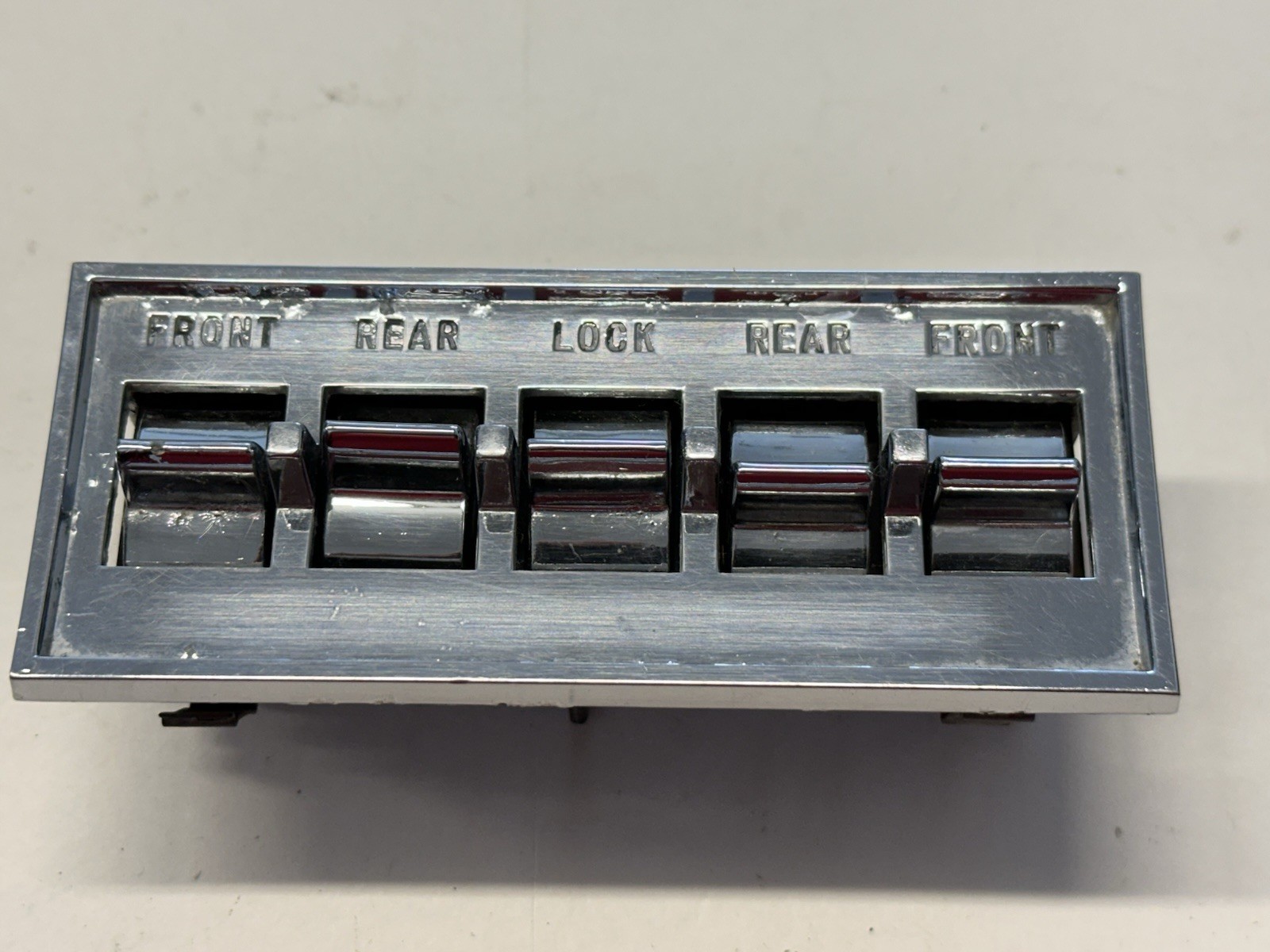 1962 Ford Galaxie 500 XL POWER WINDOW SWITCH CONSOLE GANG RELAY 1963 1964 406 1962 Ford Galaxie 500 XL POWER WINDOW SWITCH CONSOLE GANG RELAY 1963 1964 406