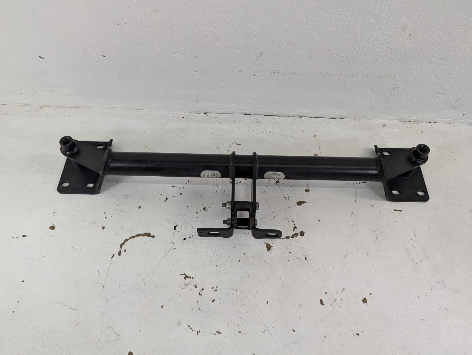 2014-2018 BMW X5 F15 Rear Lower Trailer Tow Hitch 82712349499 OEM