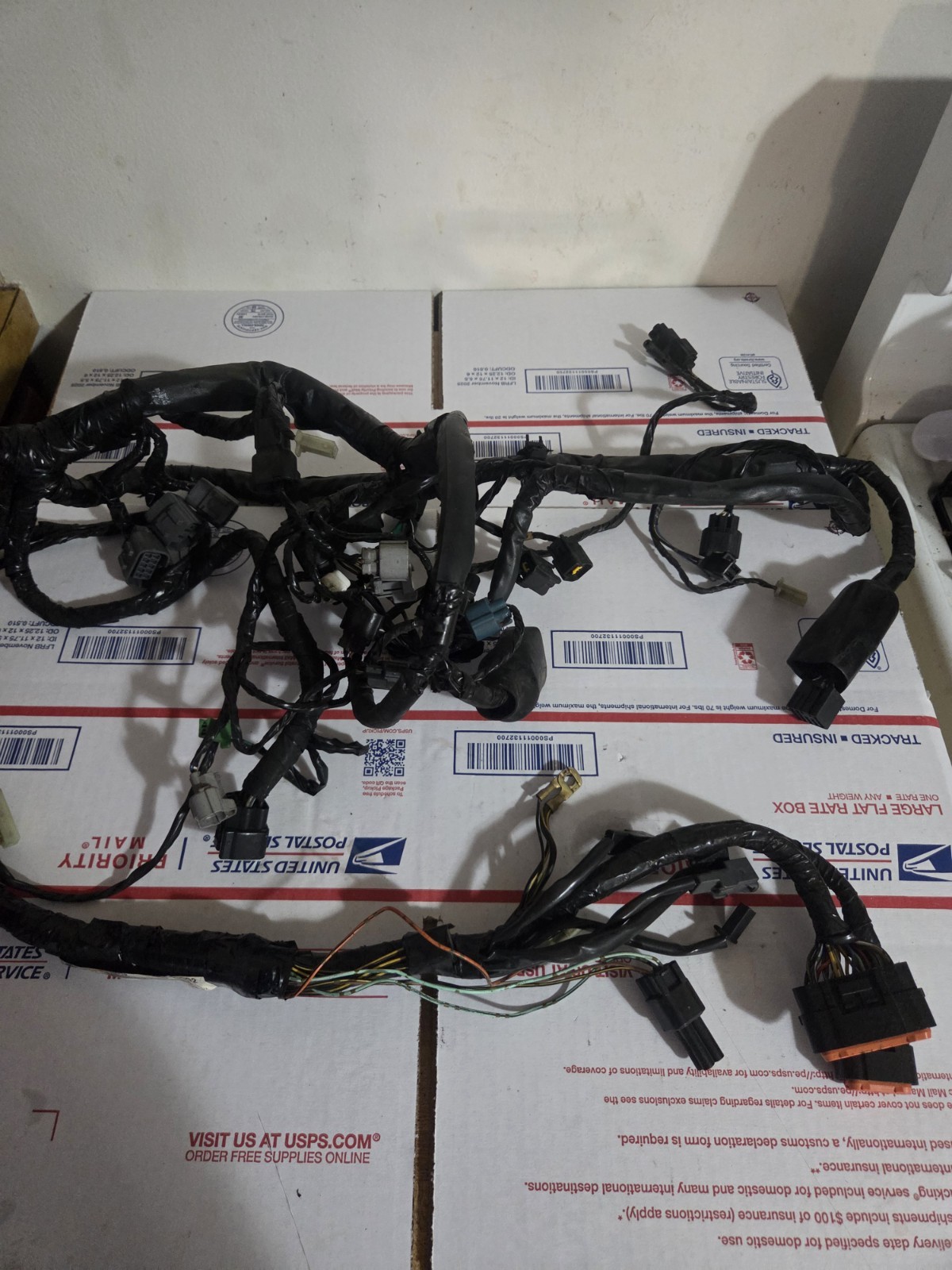 06-08 KAWASAKI NINJA 650 EX650 MAIN ENGINE WIRING HARNESS MOTOR WIRE LOOM COILS 06-08 KAWASAKI NINJA 650 EX650 MAIN ENGINE WIRING HARNESS MOTOR WIRE LOOM COILS