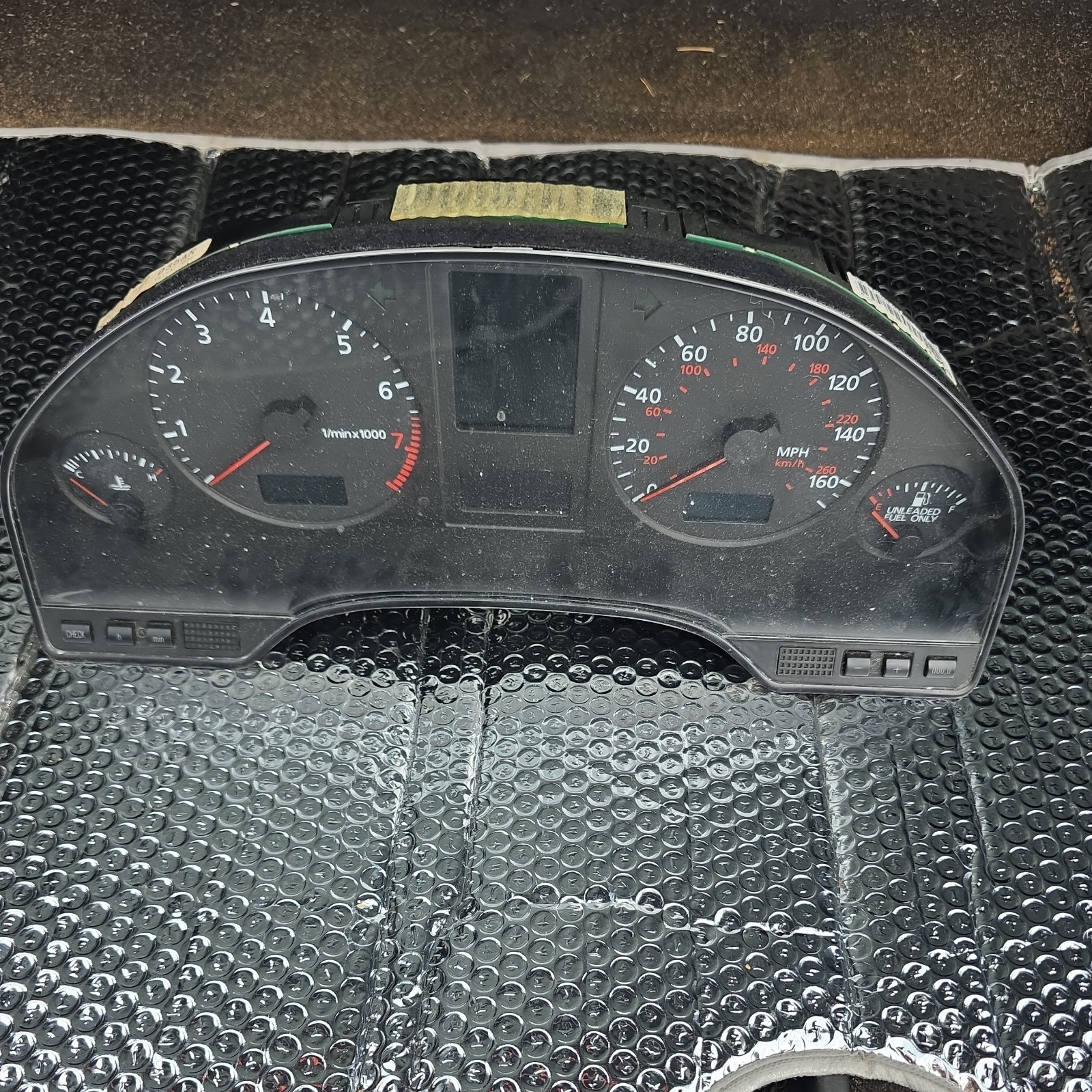  AUDI A8L 2001 INSTRUMENT CLUSTER SPEEDOMETER OEM