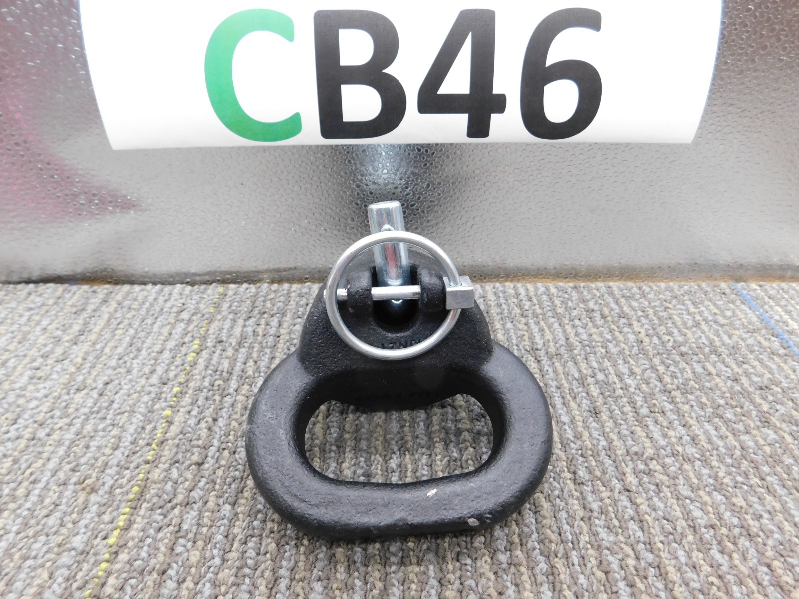READ DESC Curt OEM 60618 Puck System 2-5/16