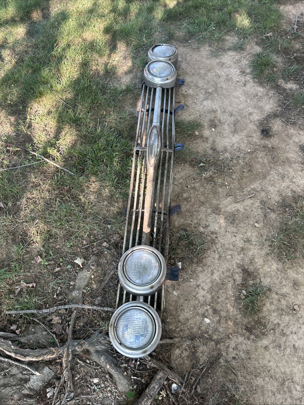 Vintage Original 1960 Chevy Impala Bel Air Grill Assembly Must See