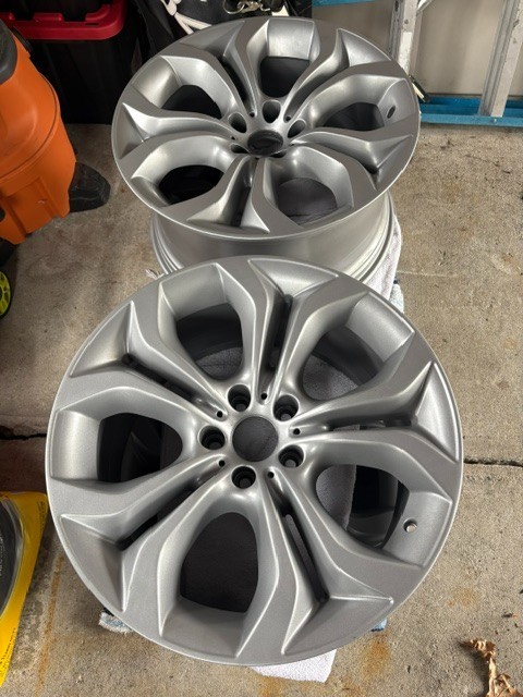 BMW 20in Staggered Rims - Model 451 20x10 front 20x11 rear PRISTINE BMW 20in Staggered Rims - Model 451 20x10 front 20x11 rear PRISTINE