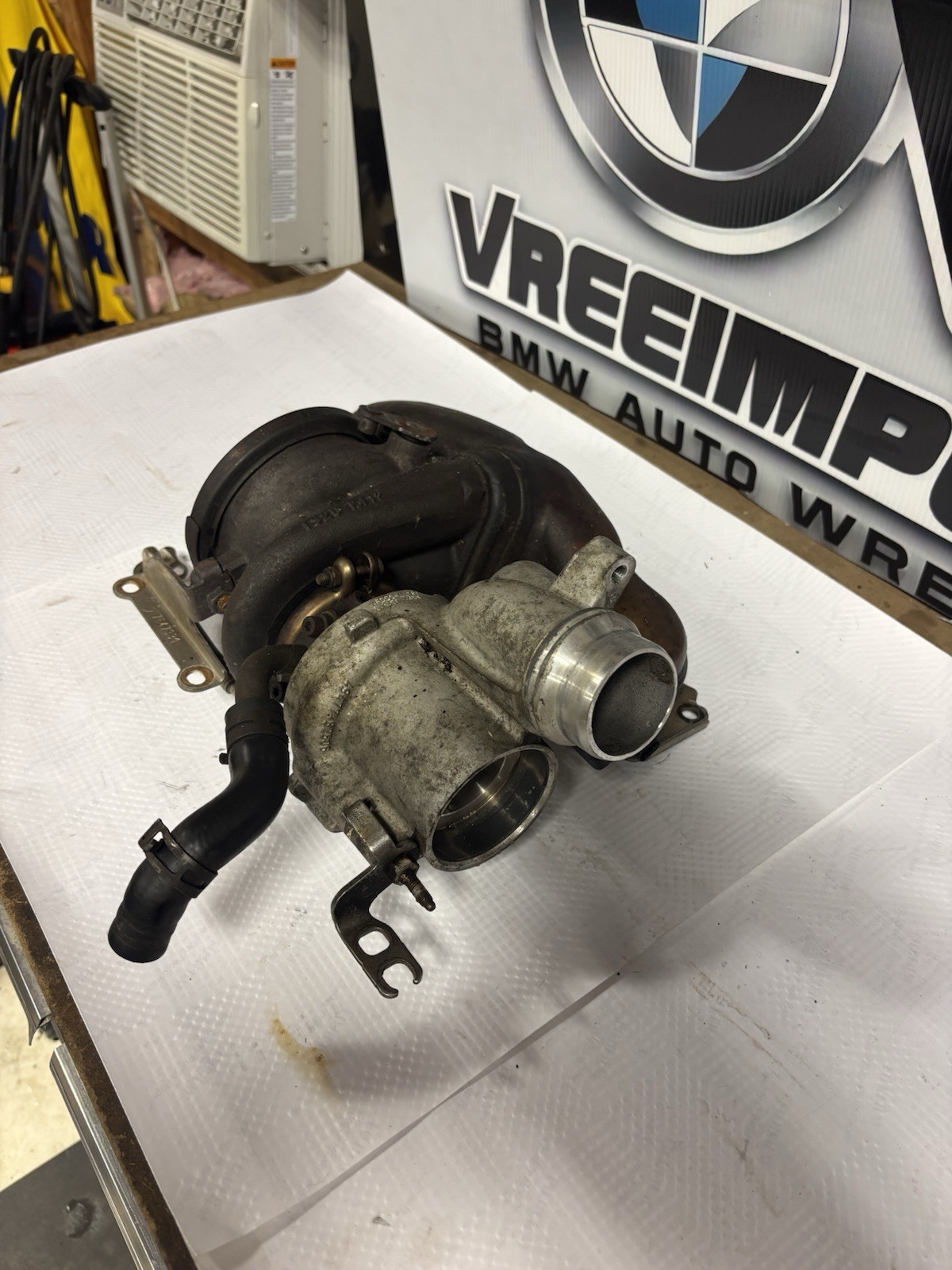 2012-2016 BMW Turbo TurboCharger + Manifold F30 X3 N20 320i 328i 4947714010 OEM 2012-2016 BMW Turbo TurboCharger + Manifold F30 X3 N20 320i 328i 4947714010 OEM