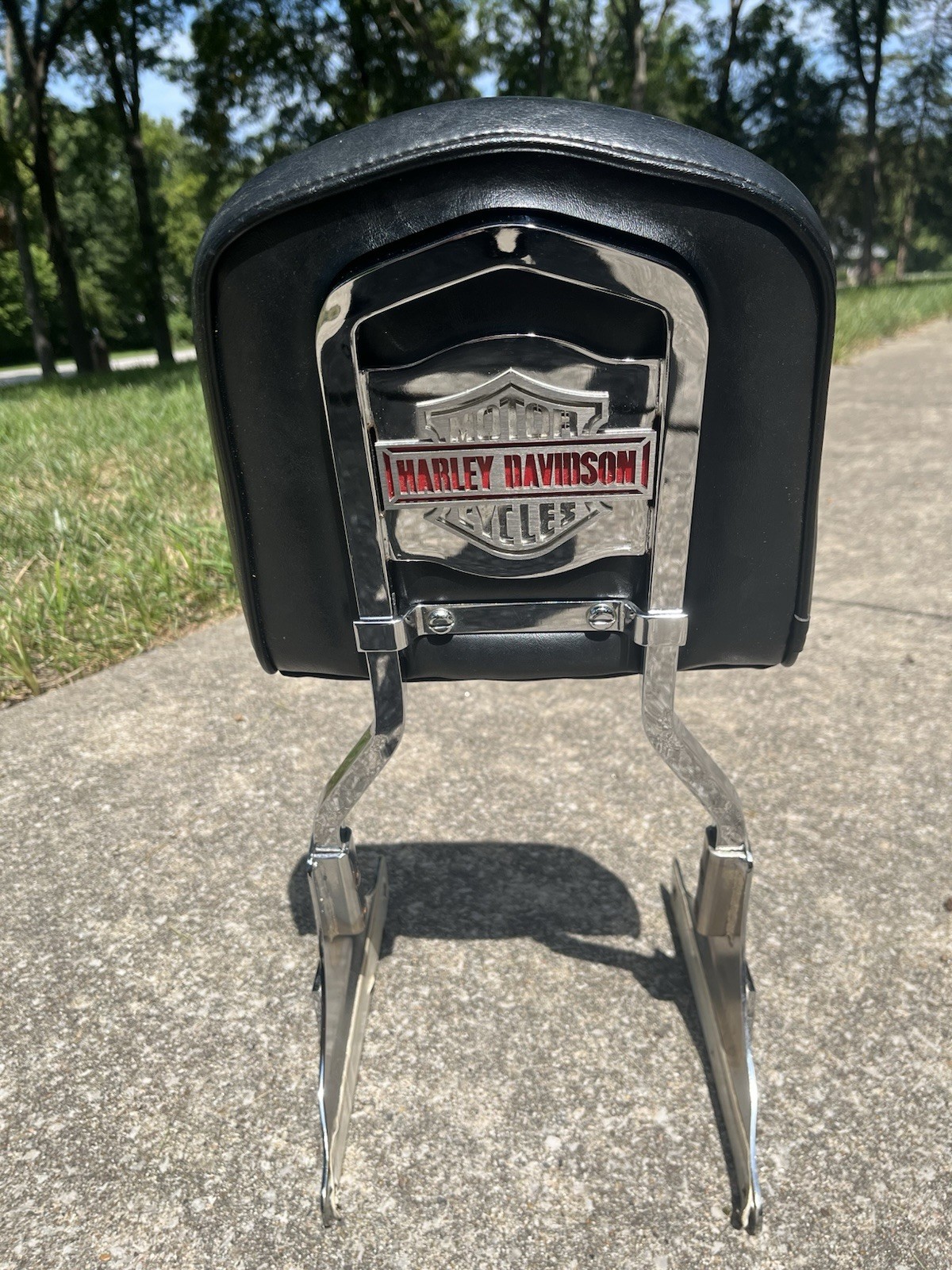 Harley FLST Heritage Softail 1986 Low Sissy Bar and Pad Black . Harley FLST Heritage Softail 1986 Low Sissy Bar and Pad Black .