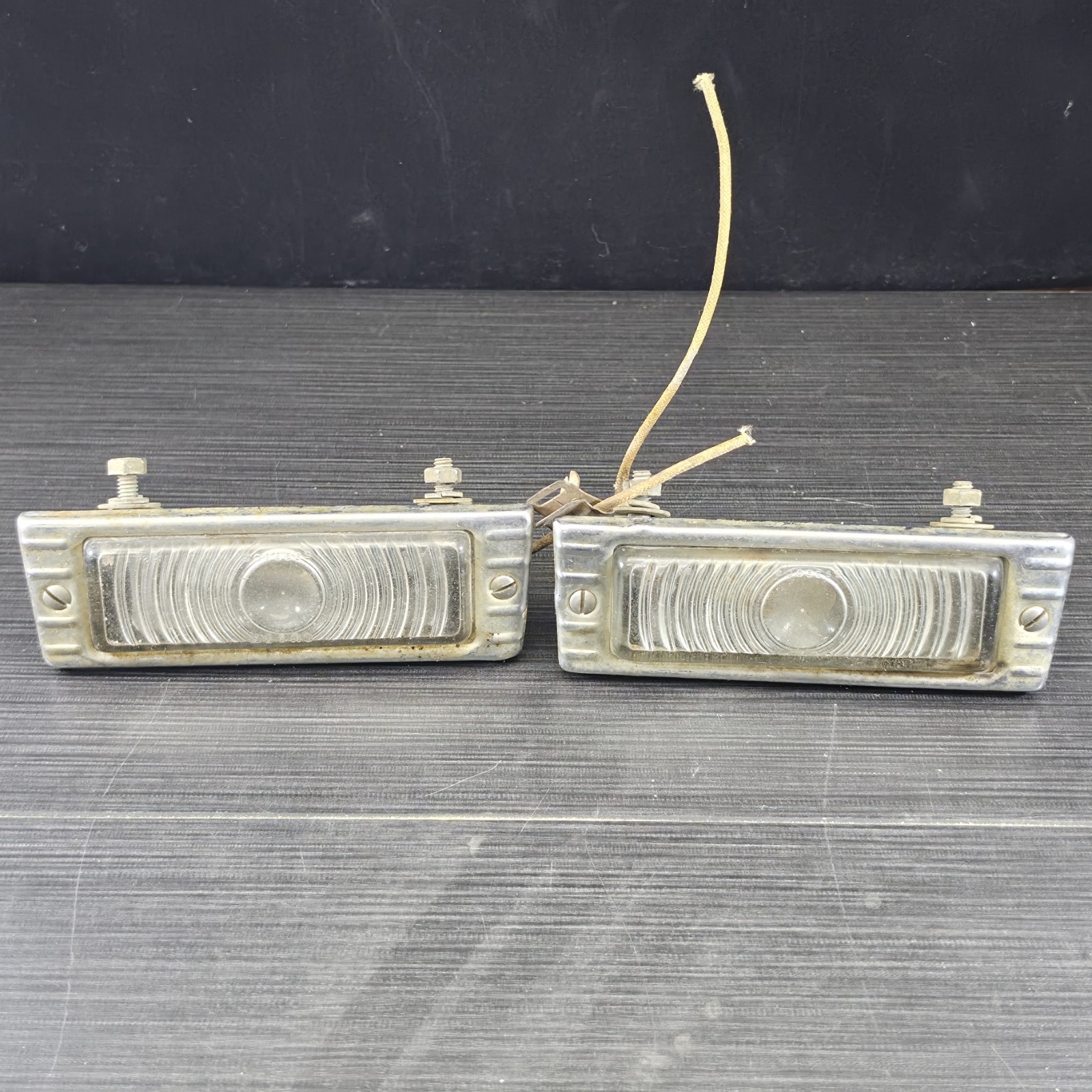 1947-53 Chevrolet Truck GUIDE 5936802 Front Parking Lights Pair OEM Vintage
