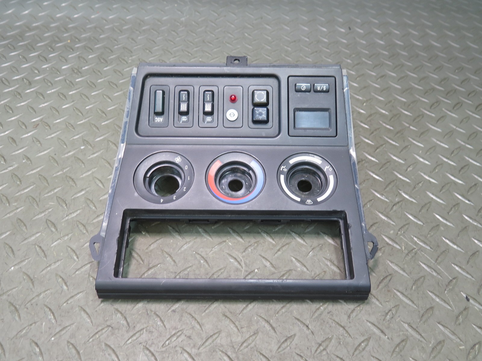 96-99 BMW E36/7 Z3 CENTER CONSOLE A/C HEATER SWITCH TRIM PANEL W SWITCHES OEM